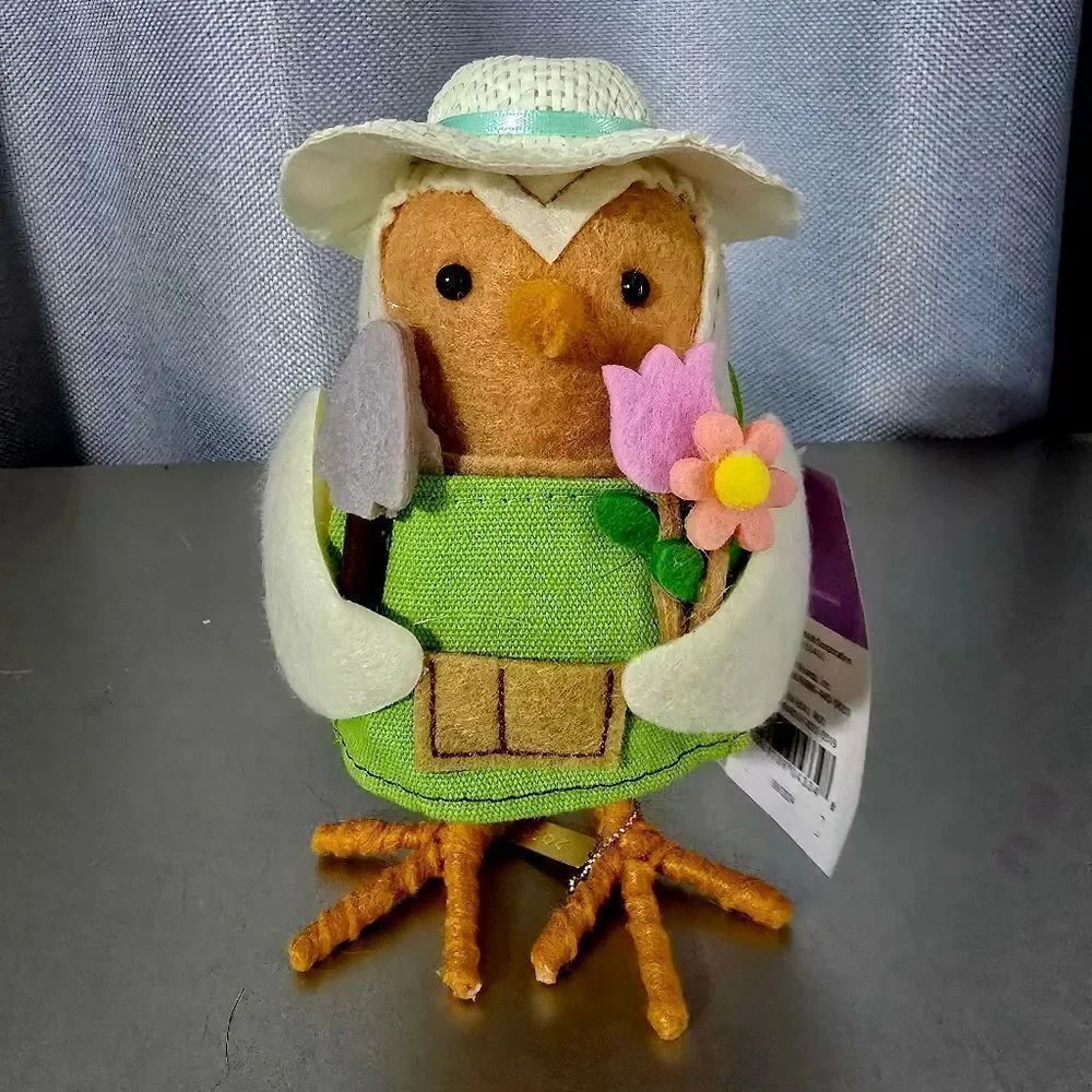 New 2025 Target SPIRITZāSpring Easter Featherly Bird Deckle Seasonal Shelf Decor